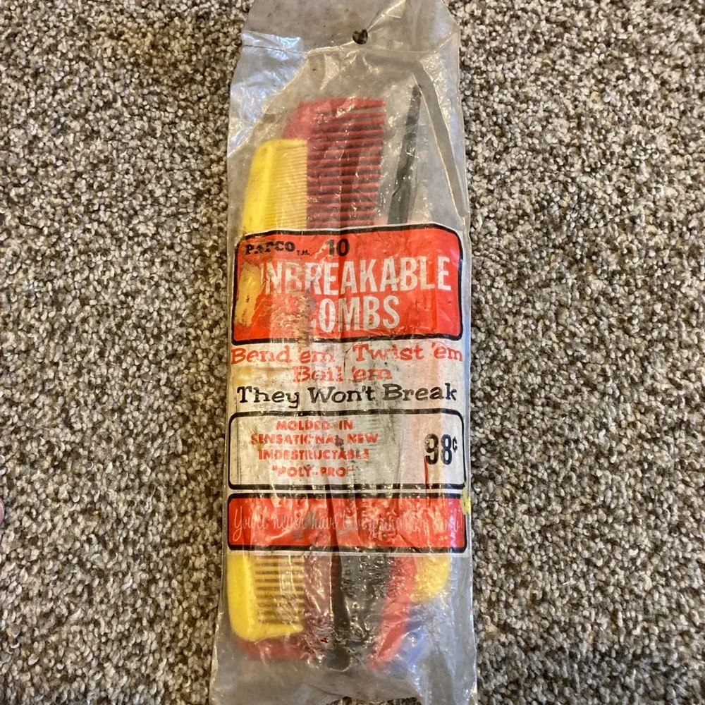 Huge Lot of 65 Vintage Combs - 1960s/1970s - New Old Stock (NOS)